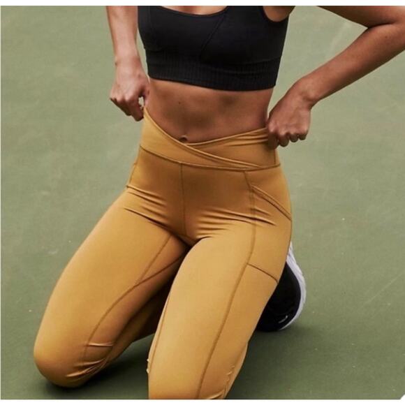 Free People Movement Shanti Straight Leg Pants Leggings in Alchemy Size Small - Picture 3 of 12